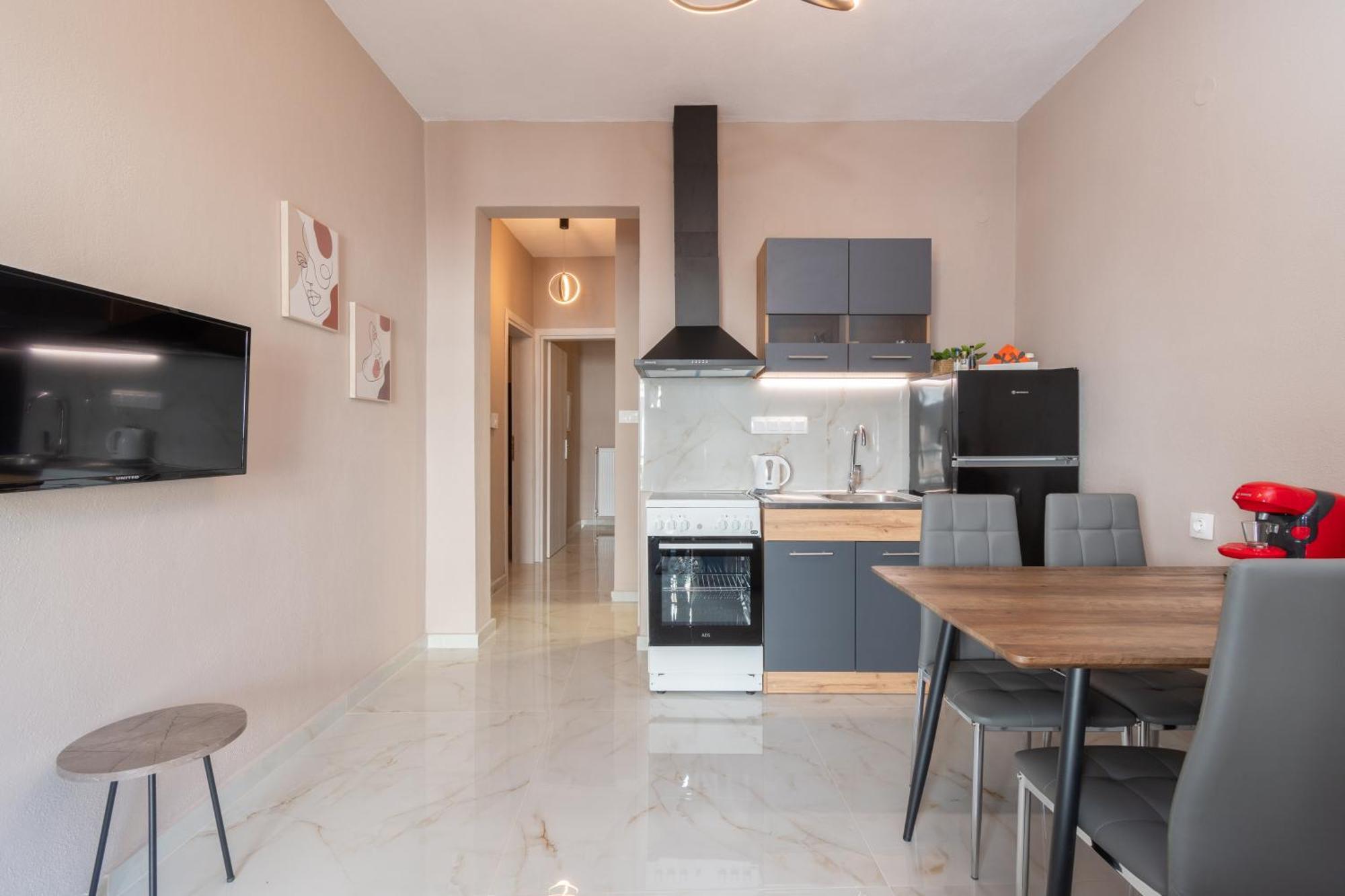 Avli Apartmán Neos Marmaras