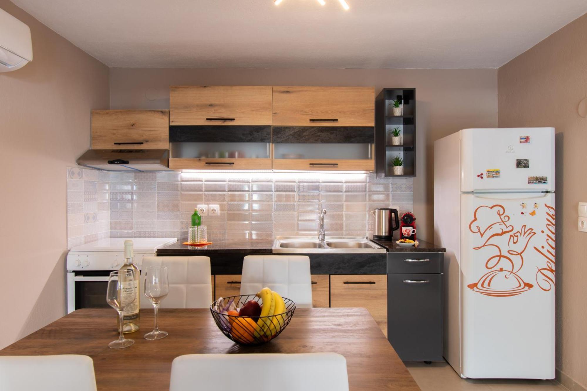 Avli Apartmán Neos Marmaras