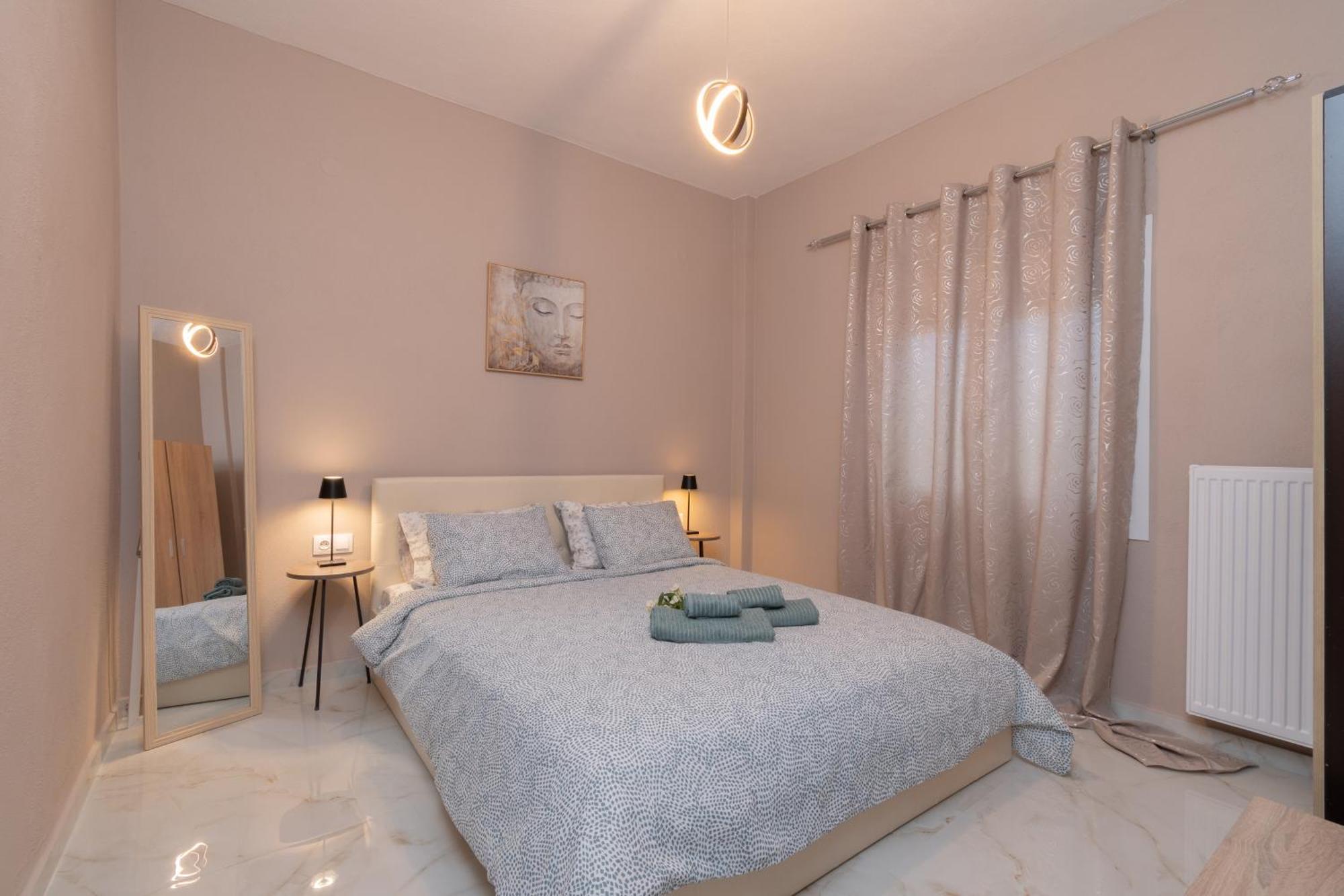 Avli Apartment Néos Marmarás