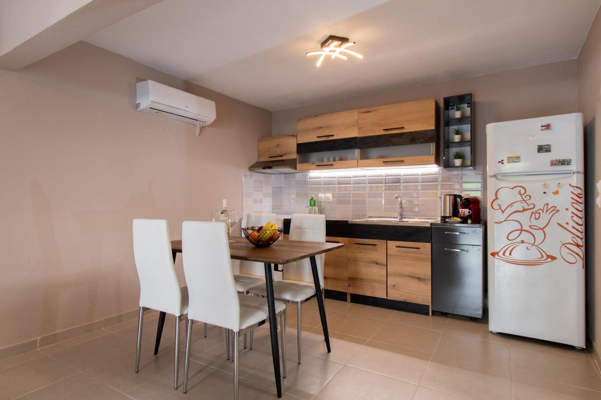 Apartment Avli Néos Marmarás