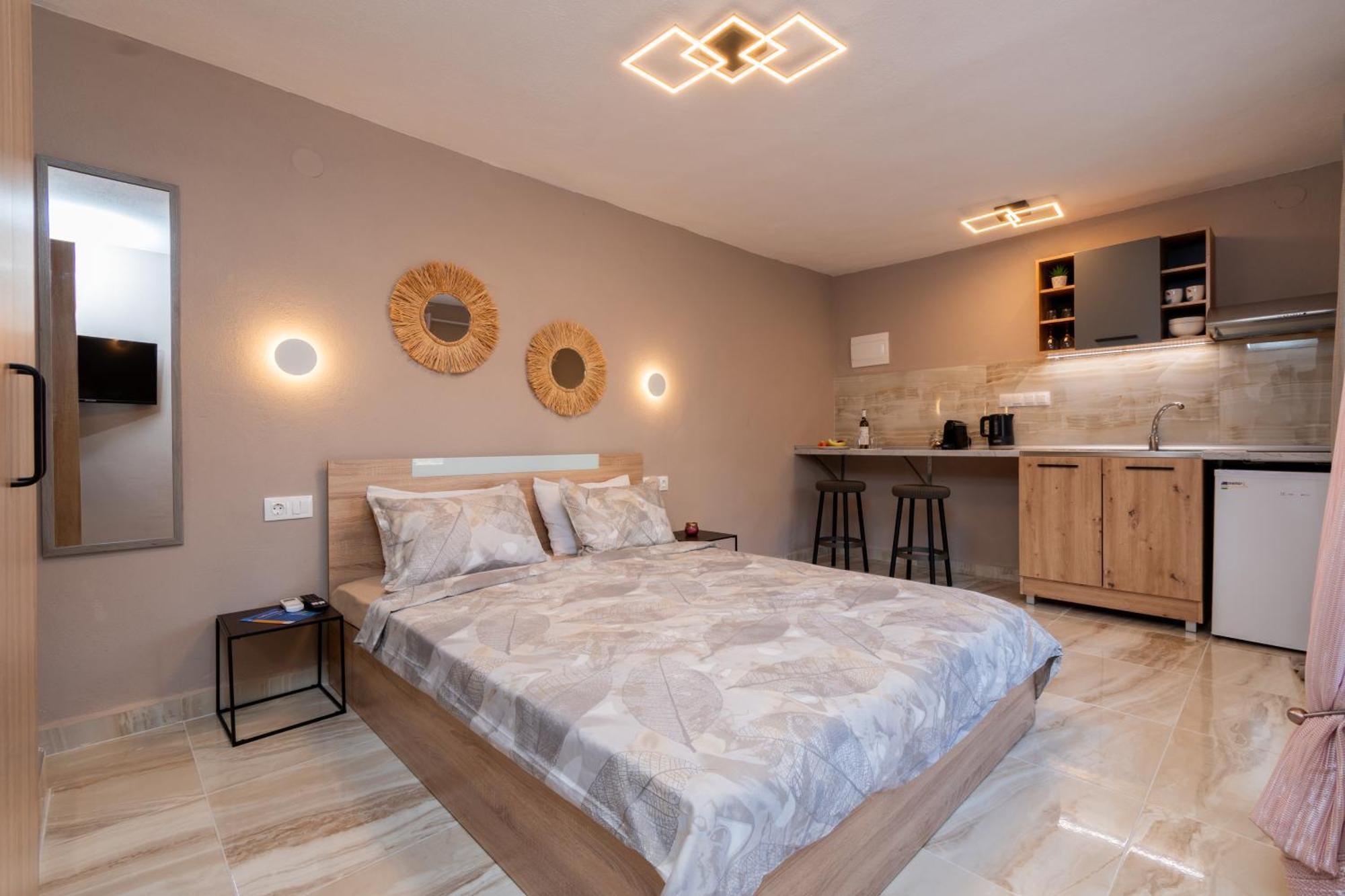 Avli Apartment *